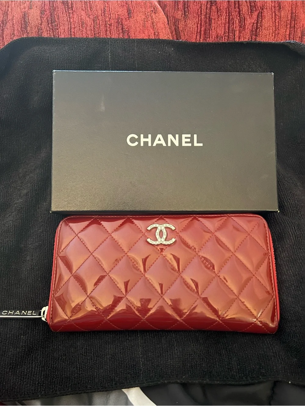 CHANEL Quilted Patent Leather Zip Wallet - Cherry Red